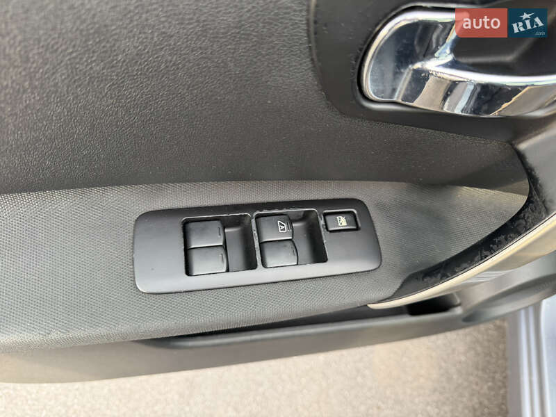 Внедорожник / Кроссовер Nissan Qashqai 2011 в Виннице