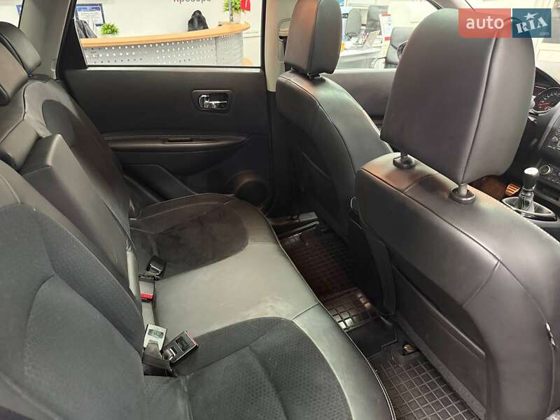 Внедорожник / Кроссовер Nissan Qashqai 2013 в Киеве