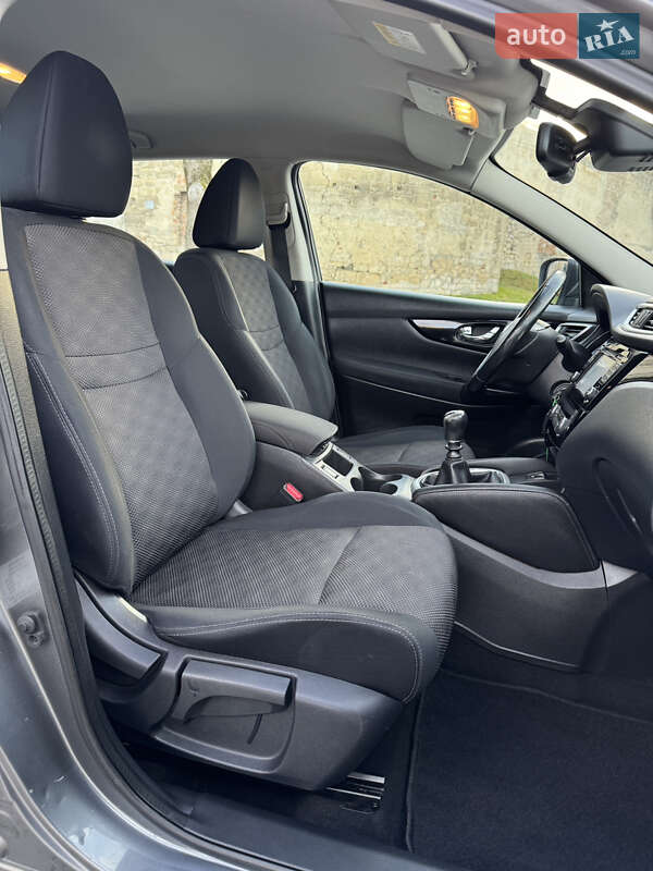 Внедорожник / Кроссовер Nissan Qashqai 2015 в Бережанах