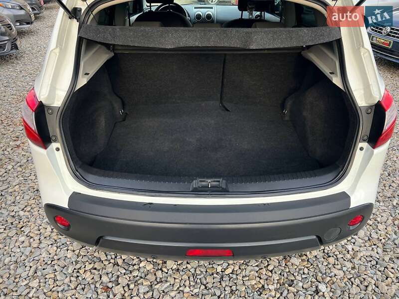 Внедорожник / Кроссовер Nissan Qashqai 2011 в Коломые