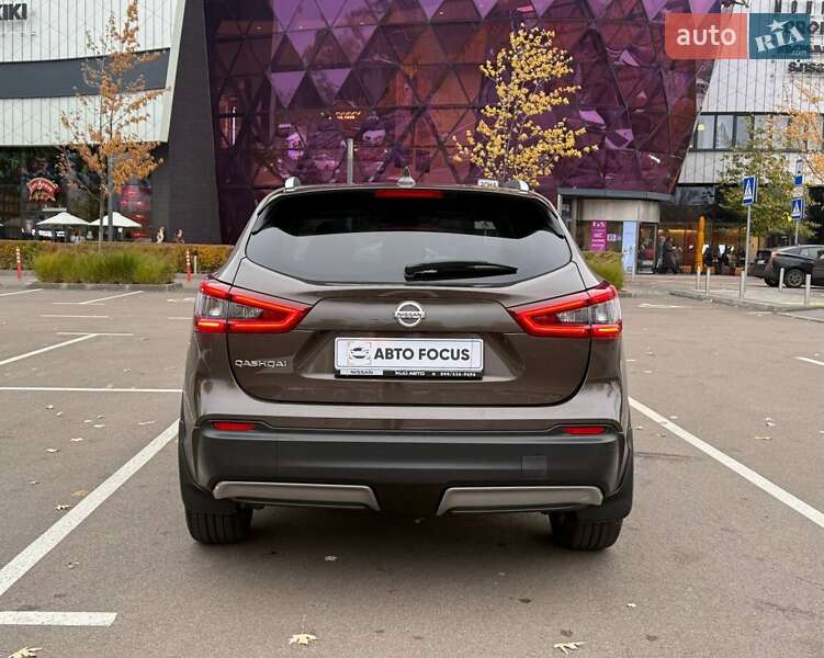 Внедорожник / Кроссовер Nissan Qashqai 2017 в Киеве