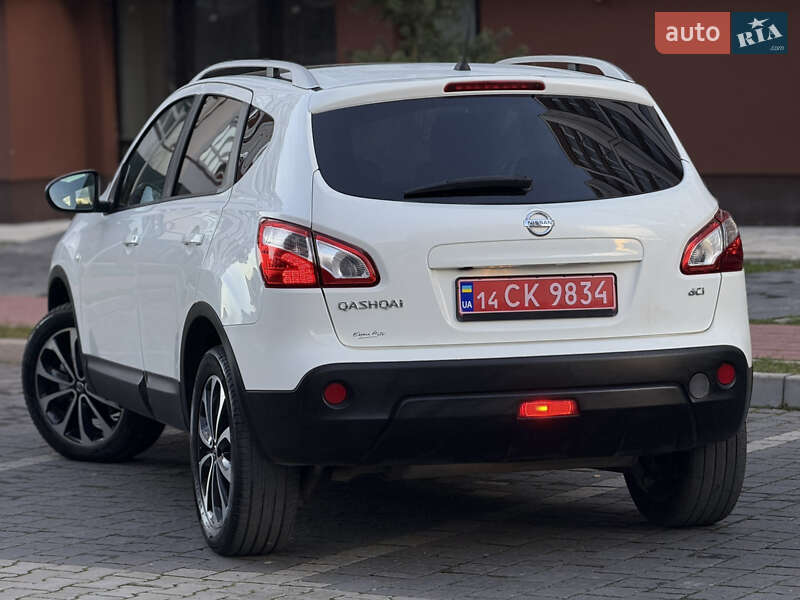 Внедорожник / Кроссовер Nissan Qashqai 2012 в Ивано-Франковске