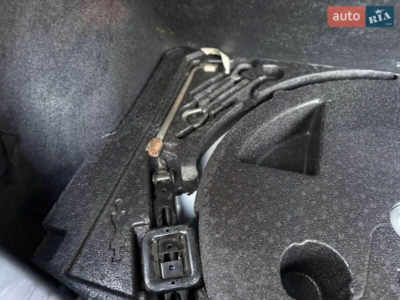 Внедорожник / Кроссовер Nissan Qashqai 2012 в Ивано-Франковске