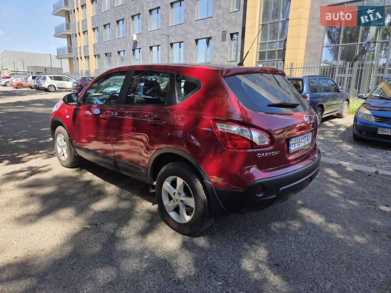 Внедорожник / Кроссовер Nissan Qashqai 2011 в Одессе