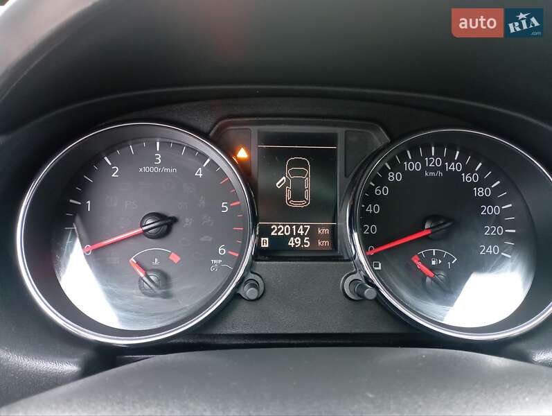 Внедорожник / Кроссовер Nissan Qashqai 2010 в Млинове фото 4 Внедорожник / Кроссовер Nissan Qashqai 2010 в Млинове