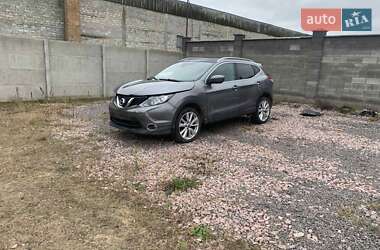 Позашляховик / Кросовер Nissan Qashqai 2016 в Березному