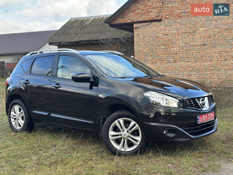 Внедорожник / Кроссовер Nissan Qashqai 2011 в Луцке
