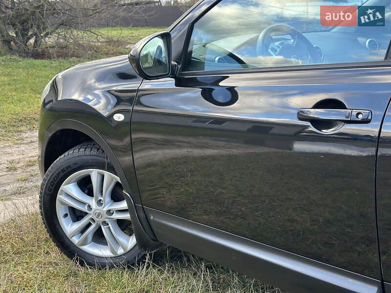 Внедорожник / Кроссовер Nissan Qashqai 2011 в Луцке