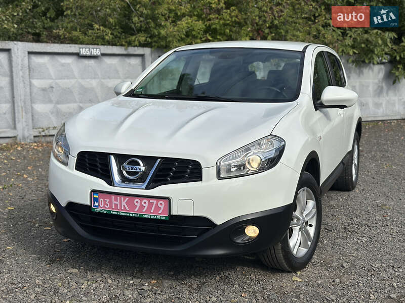 Внедорожник / Кроссовер Nissan Qashqai 2012 в Луцке