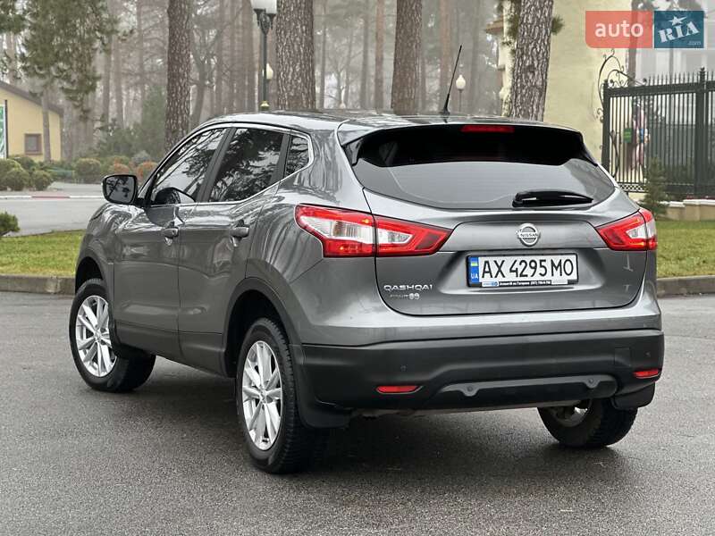 Внедорожник / Кроссовер Nissan Qashqai 2017 в Харькове