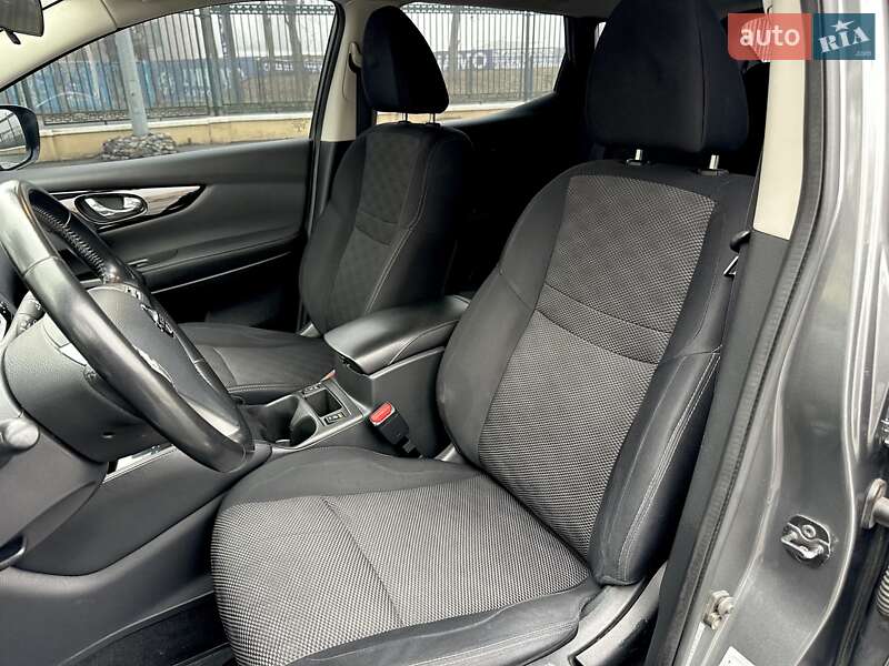 Внедорожник / Кроссовер Nissan Qashqai 2017 в Харькове