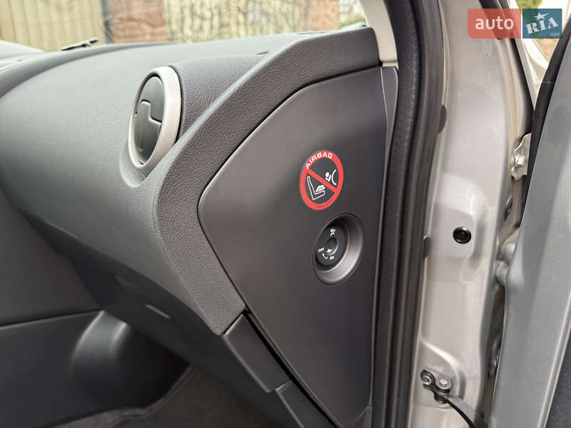 Позашляховик / Кросовер Nissan Qashqai 2012 в Тернополі