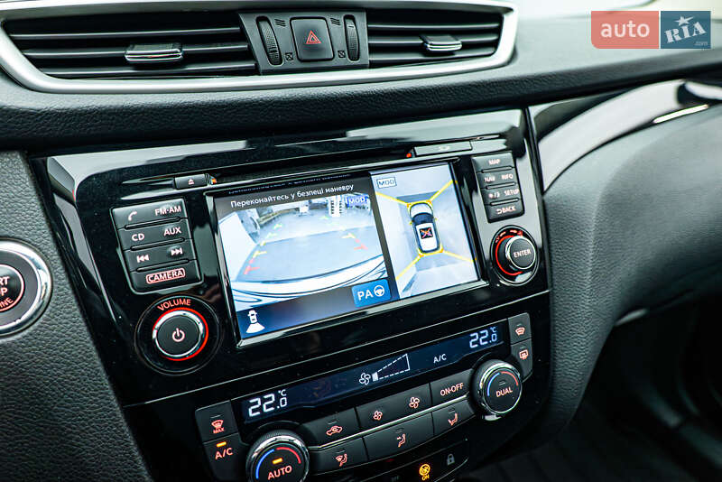 Внедорожник / Кроссовер Nissan Qashqai 2017 в Киеве