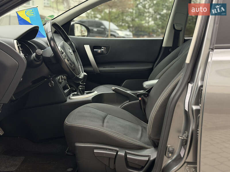 Позашляховик / Кросовер Nissan Qashqai 2011 в Івано-Франківську