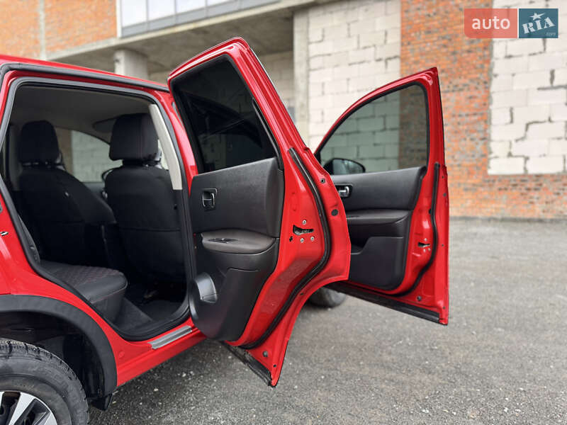 Внедорожник / Кроссовер Nissan Qashqai 2008 в Хмельницком