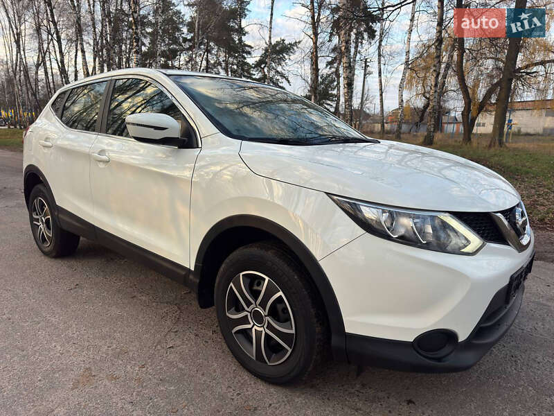 Позашляховик / Кросовер Nissan Qashqai 2018 в Охтирці