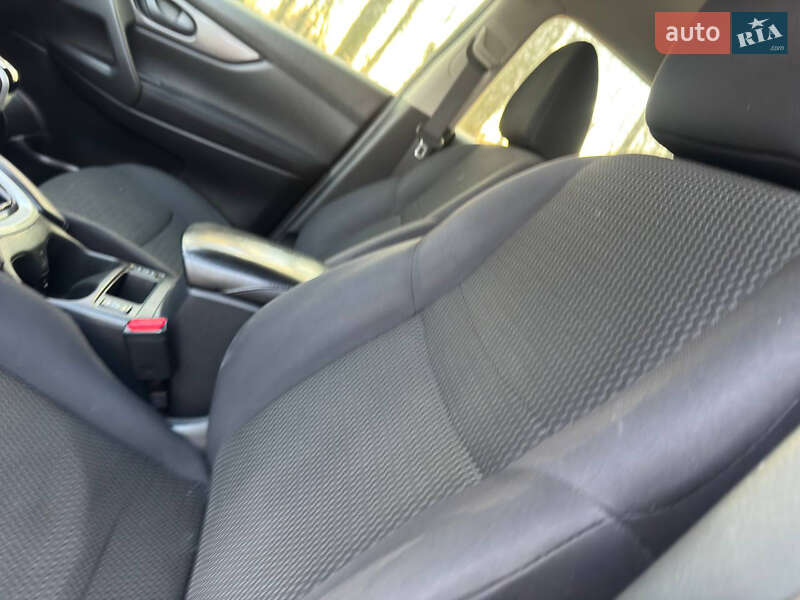 Позашляховик / Кросовер Nissan Qashqai 2018 в Охтирці