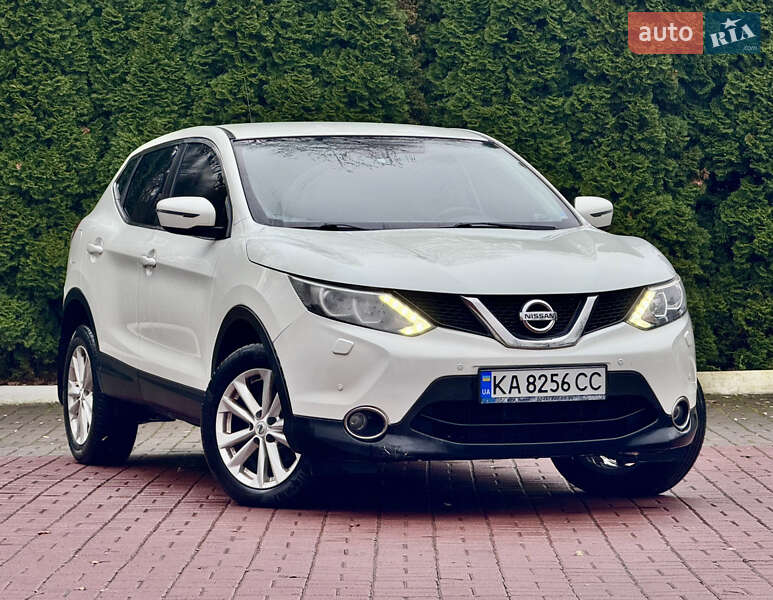 Позашляховик / Кросовер Nissan Qashqai 2015 в Києві