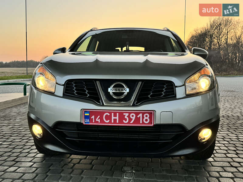 Позашляховик / Кросовер Nissan Qashqai 2012 в Стрию