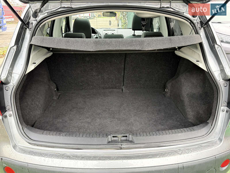 Позашляховик / Кросовер Nissan Qashqai 2013 в Одесі