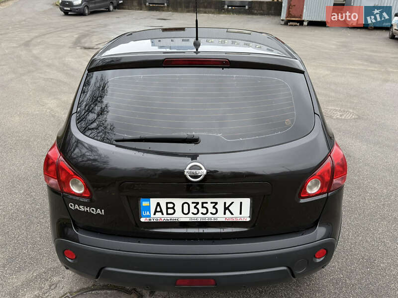 Позашляховик / Кросовер Nissan Qashqai 2008 в Києві