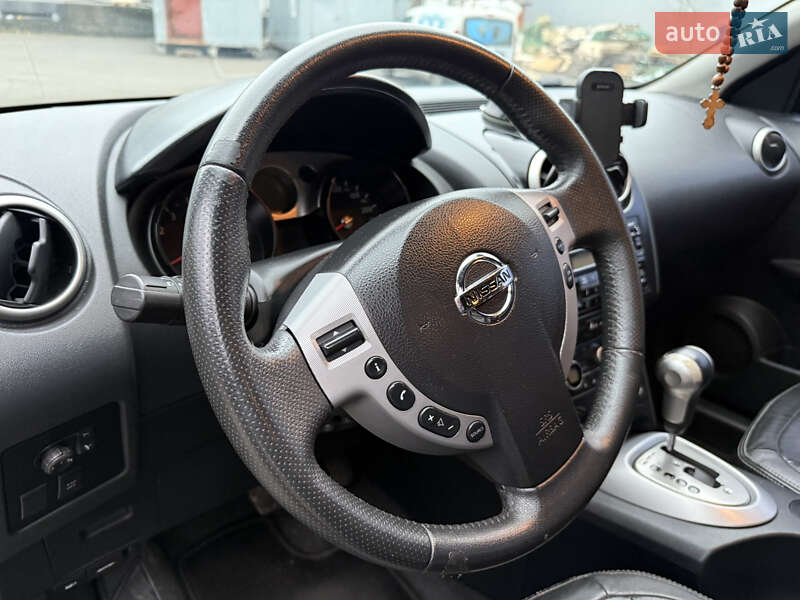 Позашляховик / Кросовер Nissan Qashqai 2008 в Києві