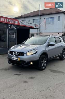 Внедорожник / Кроссовер Nissan Qashqai 2012 в Каменке