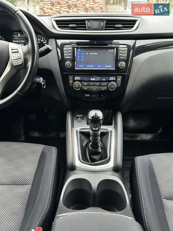 Внедорожник / Кроссовер Nissan Qashqai 2014 в Ровно фото 18 Внедорожник / Кроссовер Nissan Qashqai 2014 в Ровно