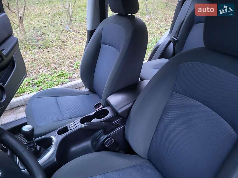 Внедорожник / Кроссовер Nissan Qashqai 2011 в Хмельницком