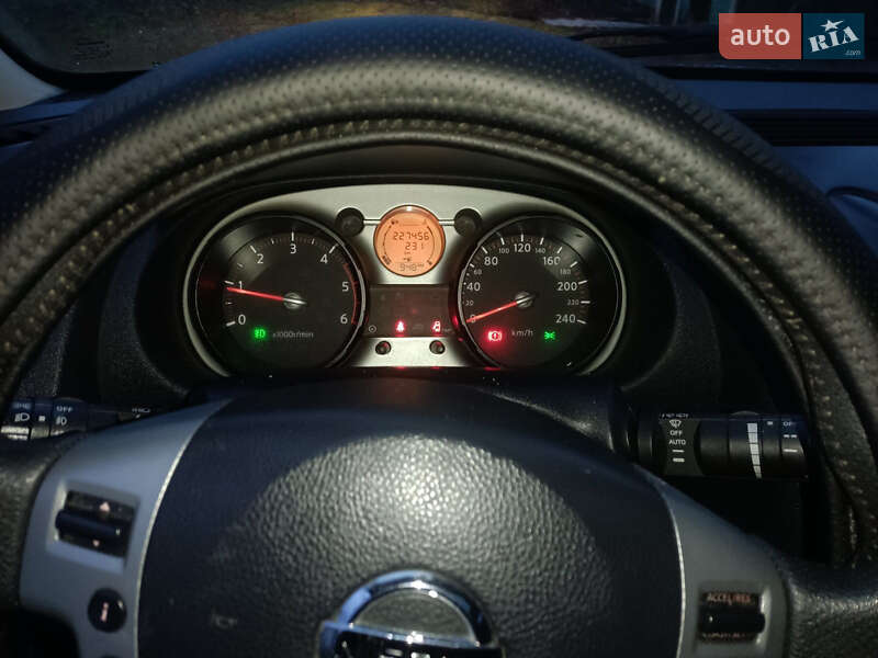 Позашляховик / Кросовер Nissan Qashqai 2008 в Хмельницькому