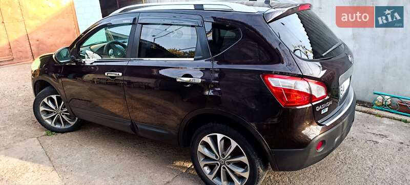 Позашляховик / Кросовер Nissan Qashqai 2010 в Благовіщенську