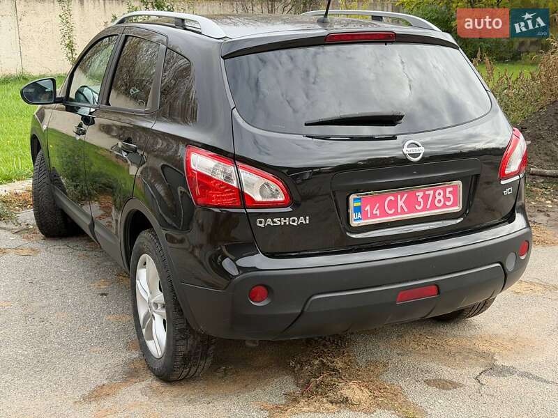 Позашляховик / Кросовер Nissan Qashqai 2011 в Черкасах фото 9 Позашляховик / Кросовер Nissan Qashqai 2011 в Черкасах