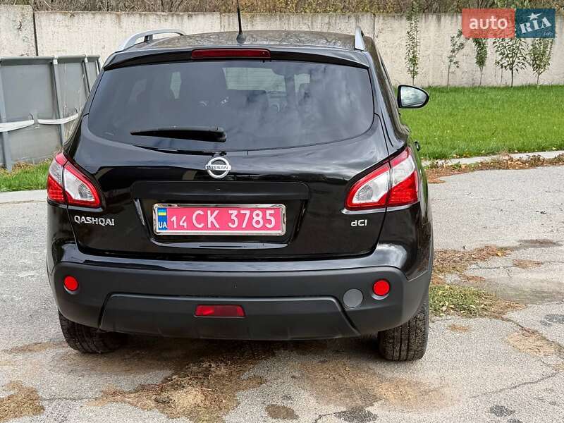 Позашляховик / Кросовер Nissan Qashqai 2011 в Черкасах фото 8 Позашляховик / Кросовер Nissan Qashqai 2011 в Черкасах