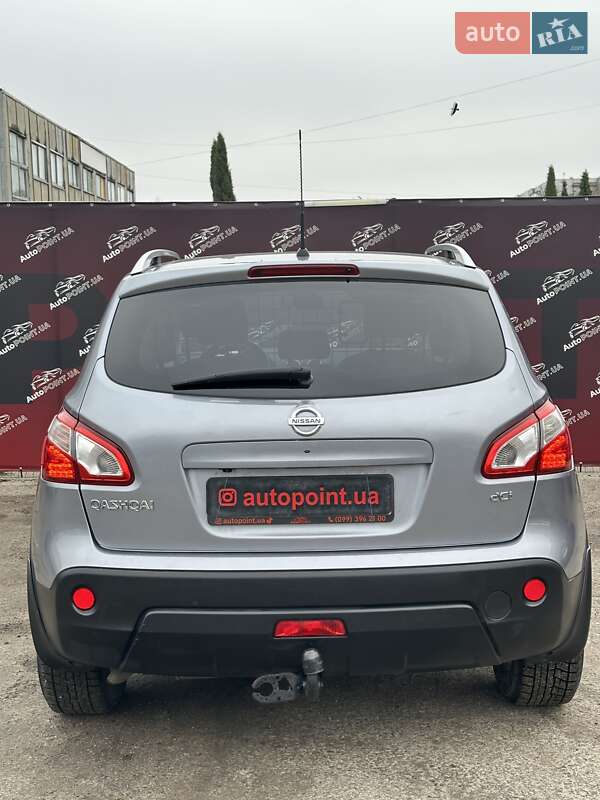 Позашляховик / Кросовер Nissan Qashqai 2011 в Сумах