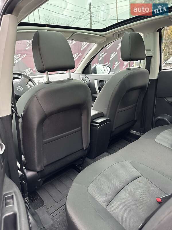 Позашляховик / Кросовер Nissan Qashqai 2011 в Сумах