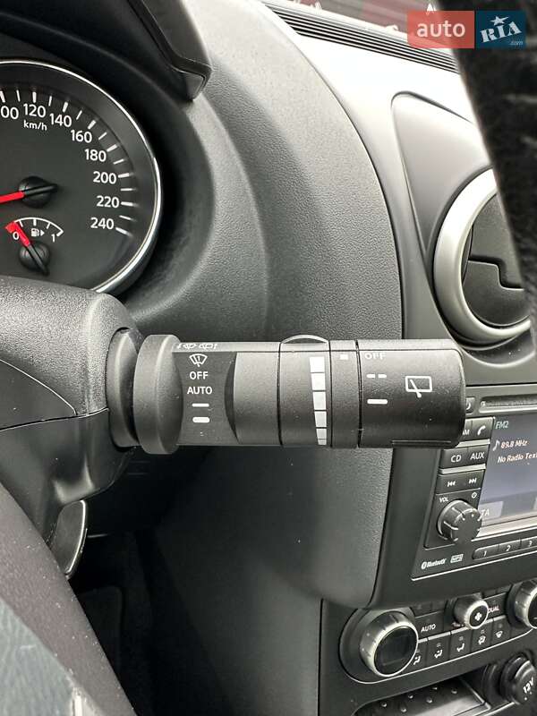 Позашляховик / Кросовер Nissan Qashqai 2011 в Сумах