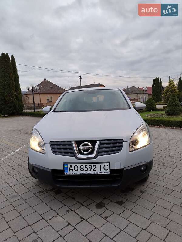 Внедорожник / Кроссовер Nissan Qashqai 2007 в Ужгороде