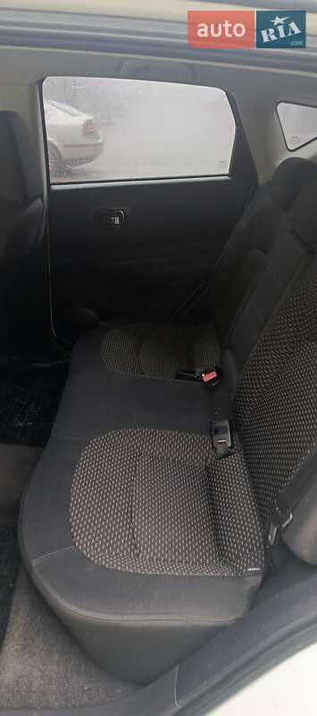 Позашляховик / Кросовер Nissan Qashqai 2008 в Коломиї фото 26 Позашляховик / Кросовер Nissan Qashqai 2008 в Коломиї