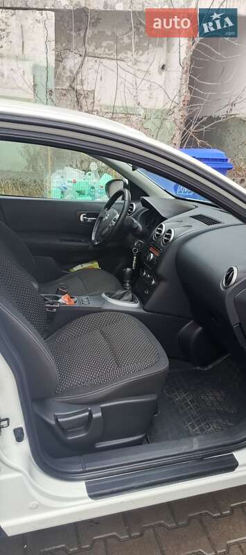 Позашляховик / Кросовер Nissan Qashqai 2008 в Коломиї фото 29 Позашляховик / Кросовер Nissan Qashqai 2008 в Коломиї