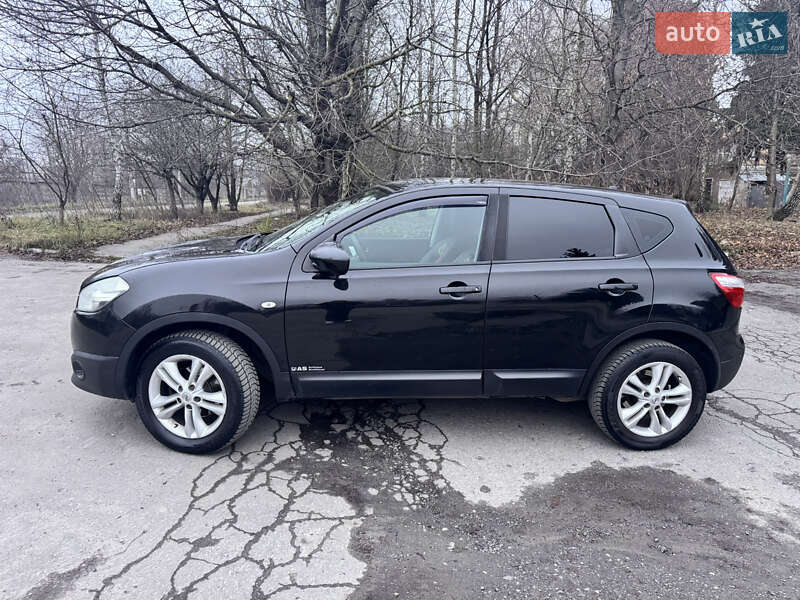Внедорожник / Кроссовер Nissan Qashqai 2012 в Хмельницком
