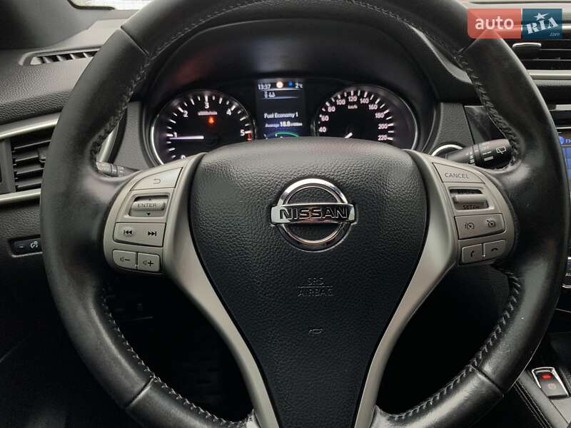 Внедорожник / Кроссовер Nissan Qashqai 2016 в Бердичеве