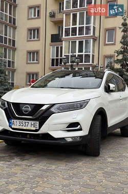Внедорожник / Кроссовер Nissan Qashqai 2017 в Ирпене