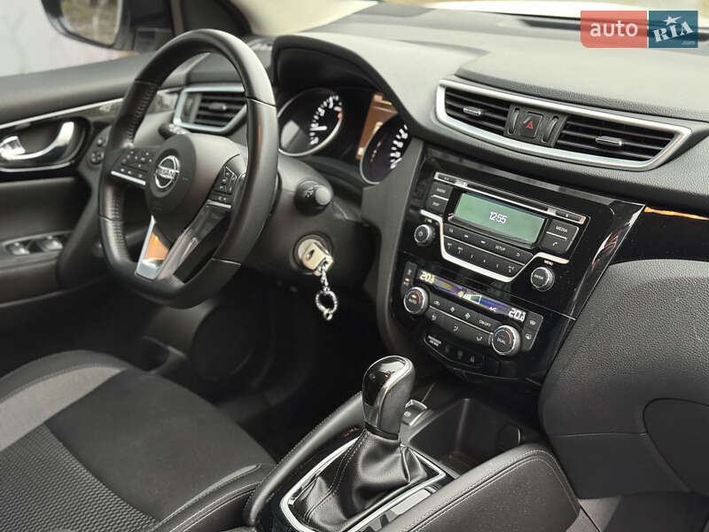 Позашляховик / Кросовер Nissan Qashqai 2018 в Києві