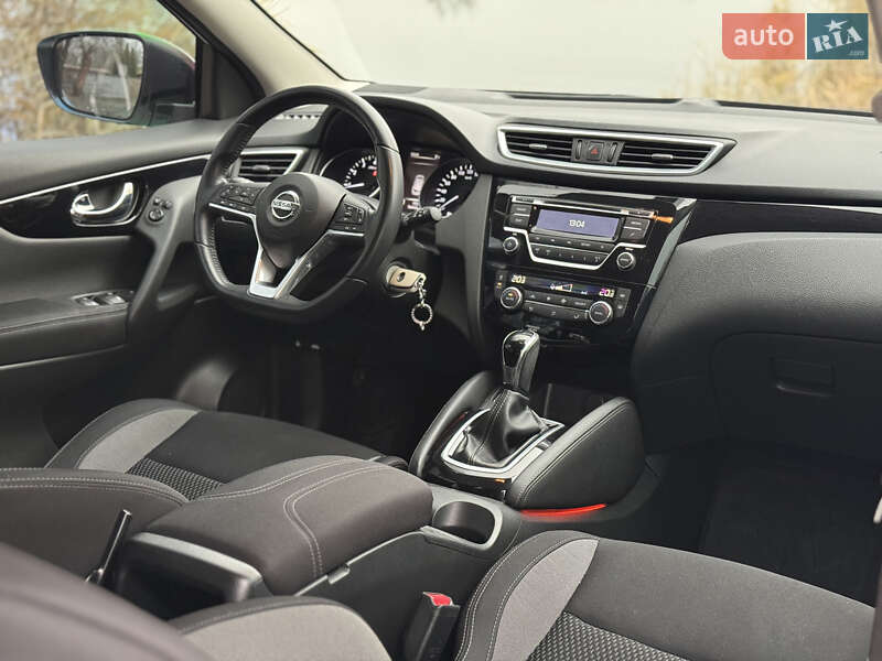 Позашляховик / Кросовер Nissan Qashqai 2018 в Києві