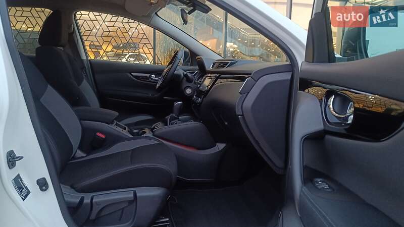 Внедорожник / Кроссовер Nissan Qashqai 2020 в Киеве фото 6 Внедорожник / Кроссовер Nissan Qashqai 2020 в Киеве