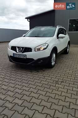 Внедорожник / Кроссовер Nissan Qashqai 2012 в Черновцах