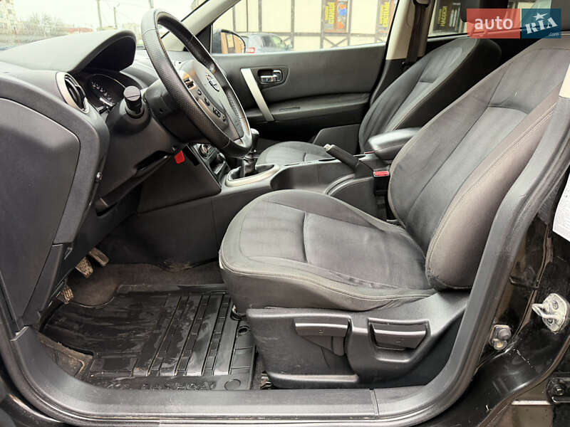Внедорожник / Кроссовер Nissan Qashqai 2010 в Ровно