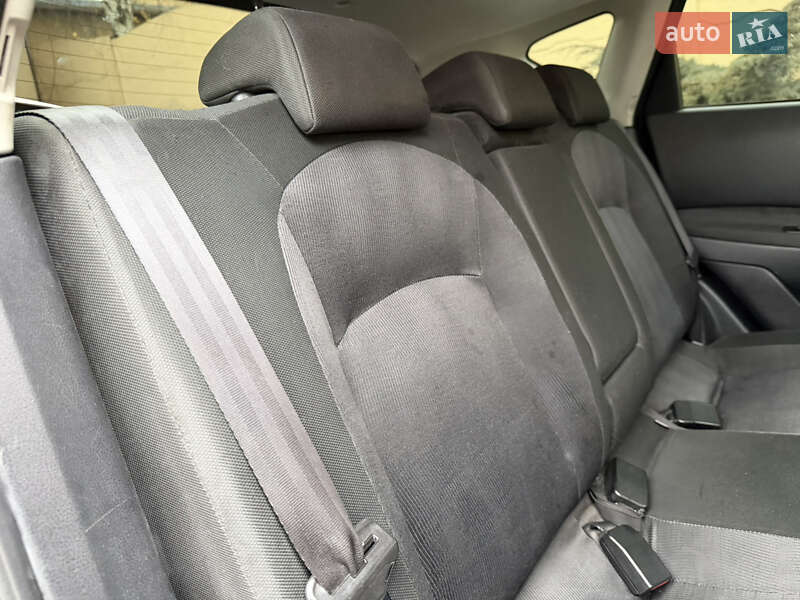 Внедорожник / Кроссовер Nissan Qashqai 2010 в Ровно