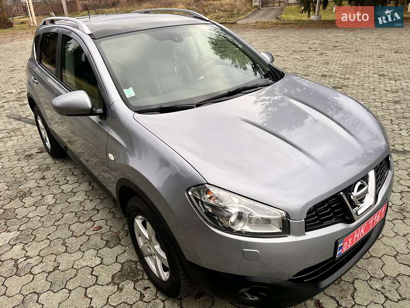 Внедорожник / Кроссовер Nissan Qashqai 2013 в Дубно