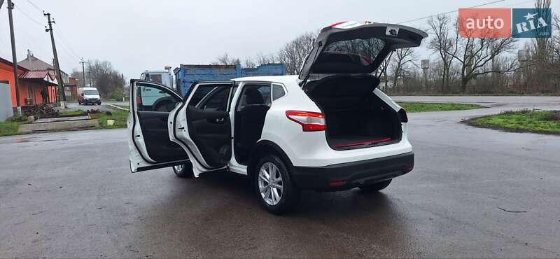 Внедорожник / Кроссовер Nissan Qashqai 2015 в Новоархангельске фото 101 Внедорожник / Кроссовер Nissan Qashqai 2015 в Новоархангельске